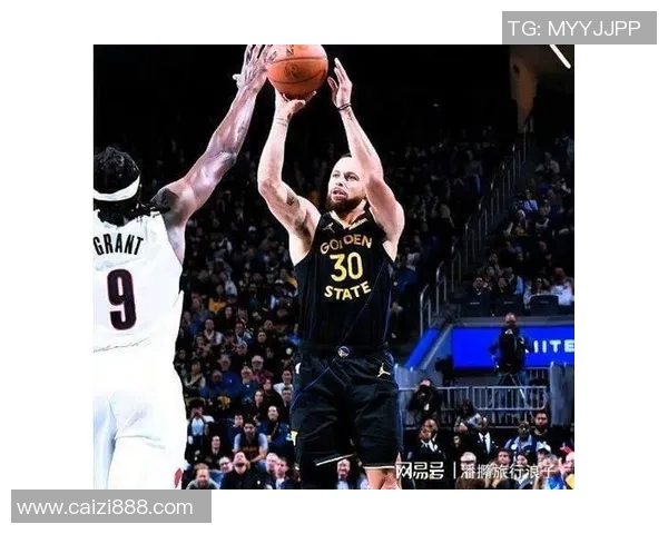 库里三分大赛决赛狂轰20球创历史纪录震惊全场球迷